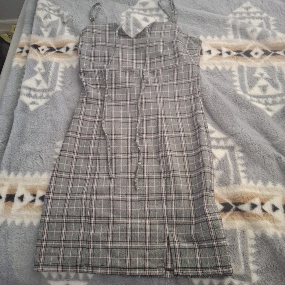 Plaid Gray Sleeveless Midi Dress - Women's